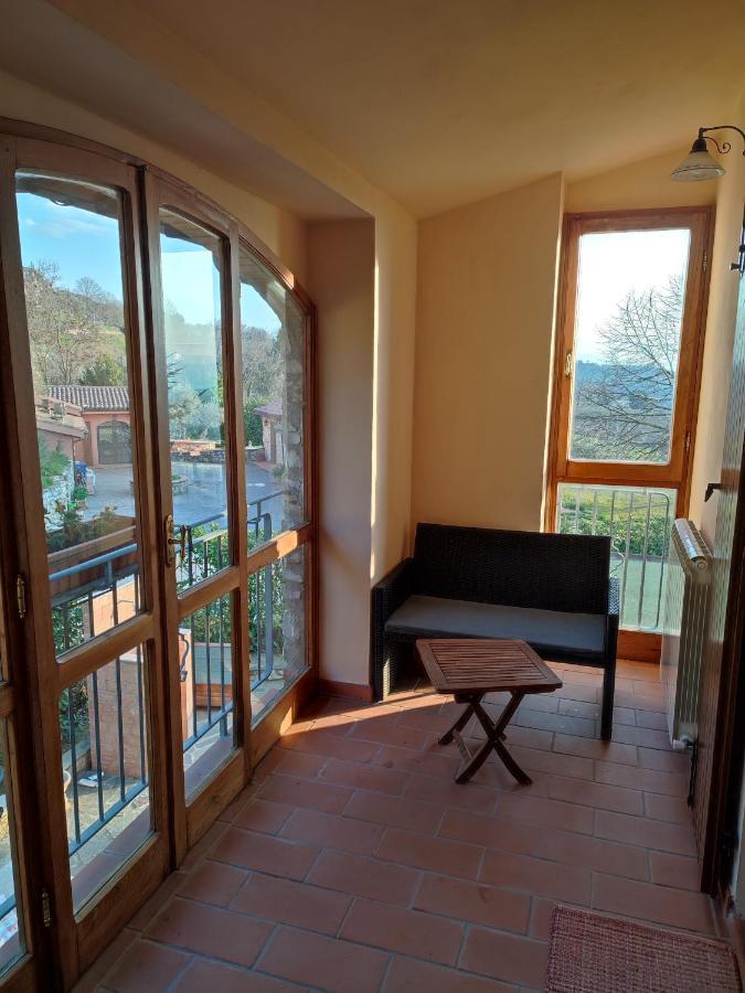 B&B Casale Roshlee Gualdo Cattaneo Luaran gambar