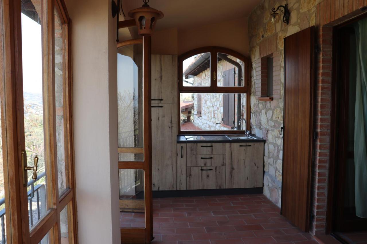 B&B Casale Roshlee Gualdo Cattaneo Luaran gambar