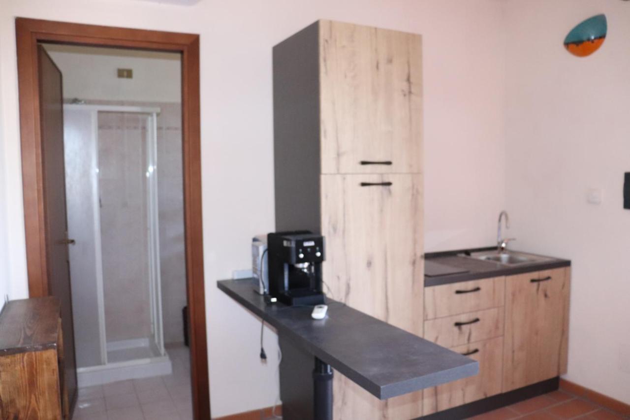 B&B Casale Roshlee Gualdo Cattaneo Luaran gambar