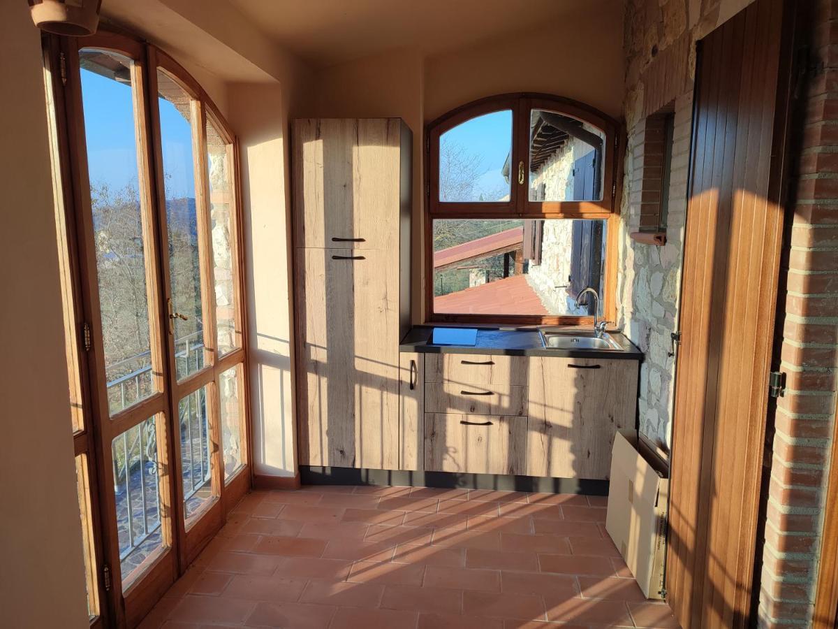 B&B Casale Roshlee Gualdo Cattaneo Luaran gambar