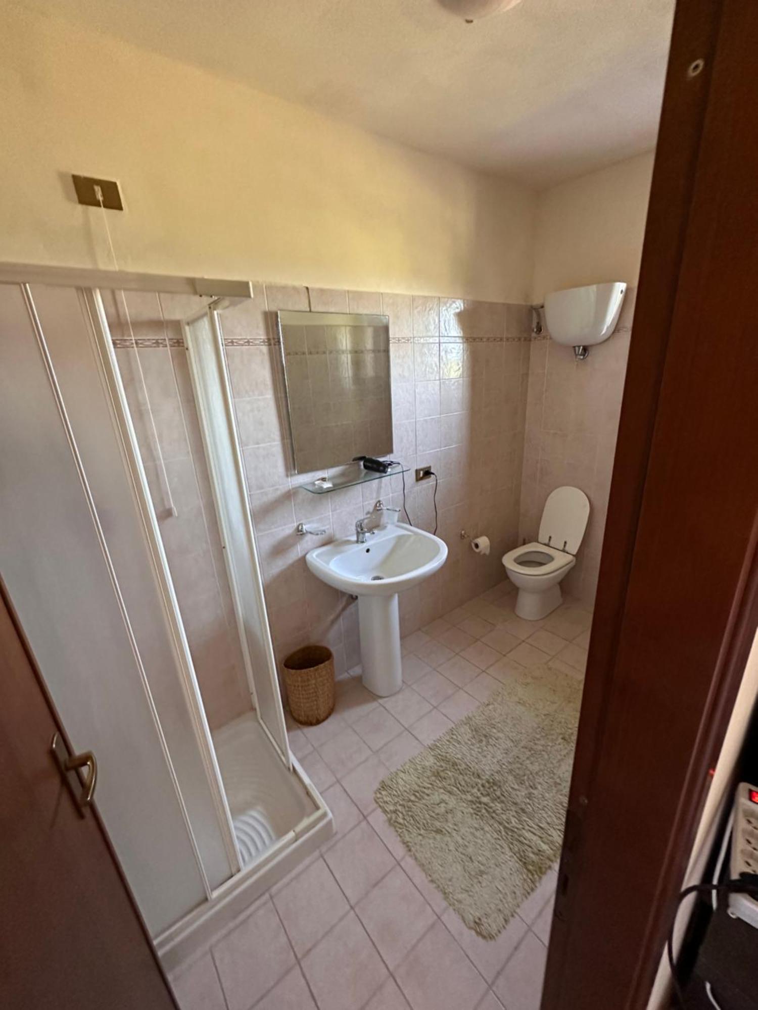 B&B Casale Roshlee Gualdo Cattaneo Luaran gambar