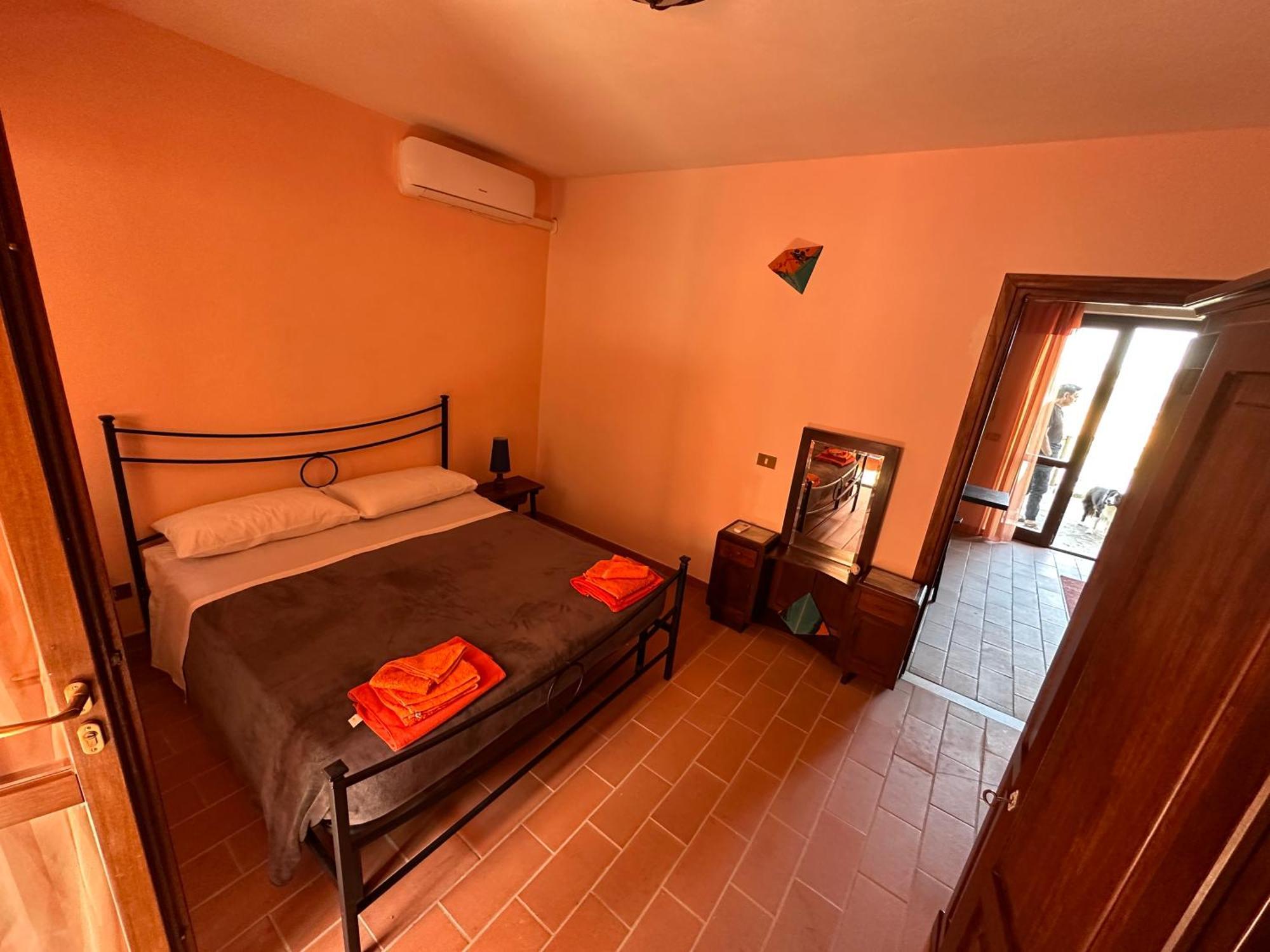 B&B Casale Roshlee Gualdo Cattaneo Luaran gambar