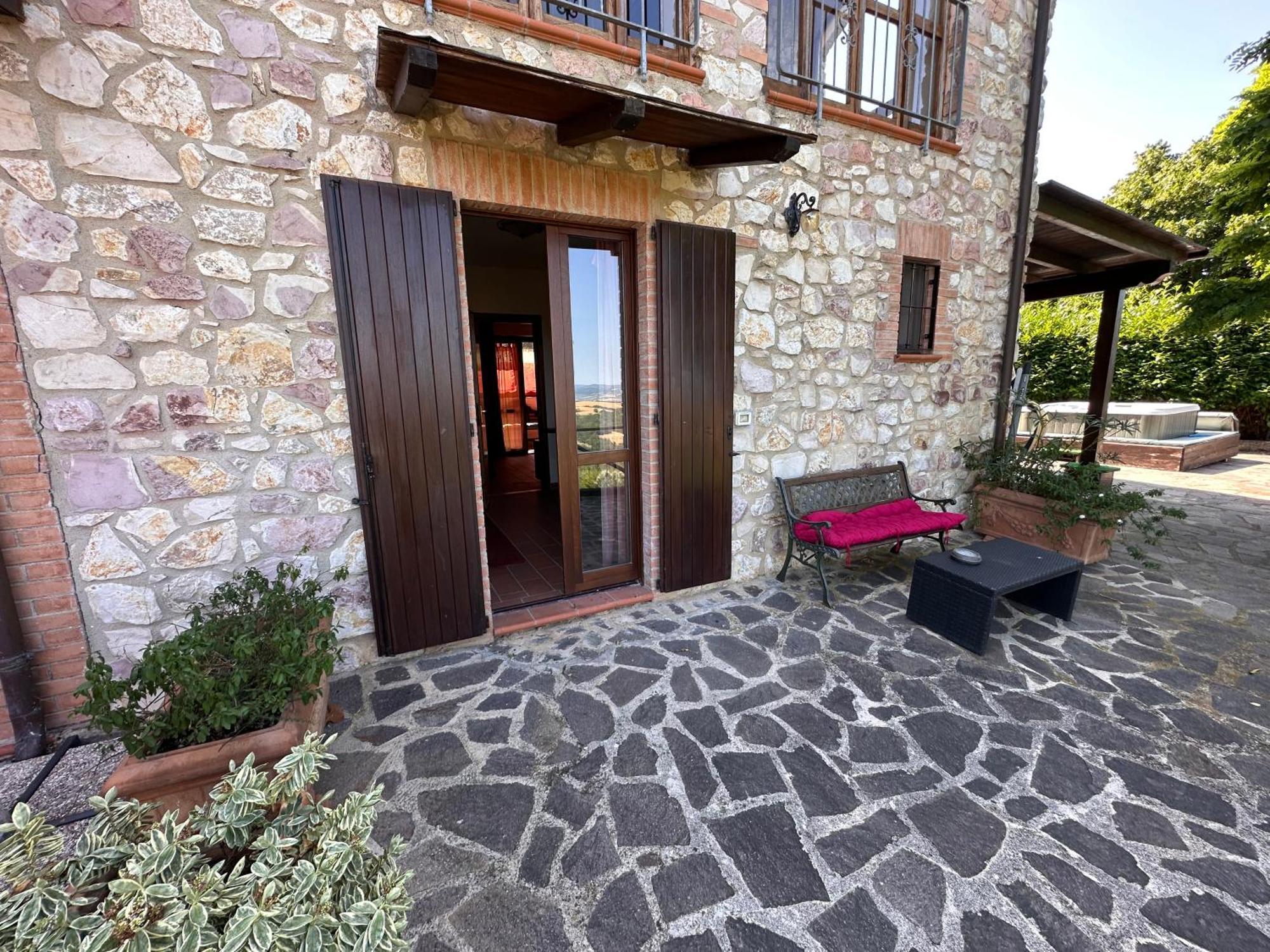 B&B Casale Roshlee Gualdo Cattaneo Luaran gambar